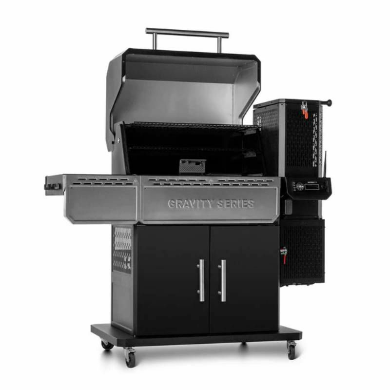 デジタルグリル電気スモーカー燻製機グラビティー1050マスタービルトMasterbuiltGravitySeries1050DigitalCharcoalGrill+SmokerMB20041220家電