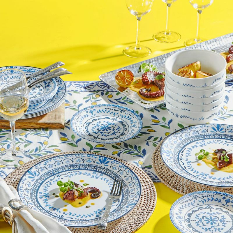 コレール食器ディナーウェア4組16点セットポルトフィーノアメリカ製CorellePortofino16-pieceMuglessDinnerwareSet,Serviceof4